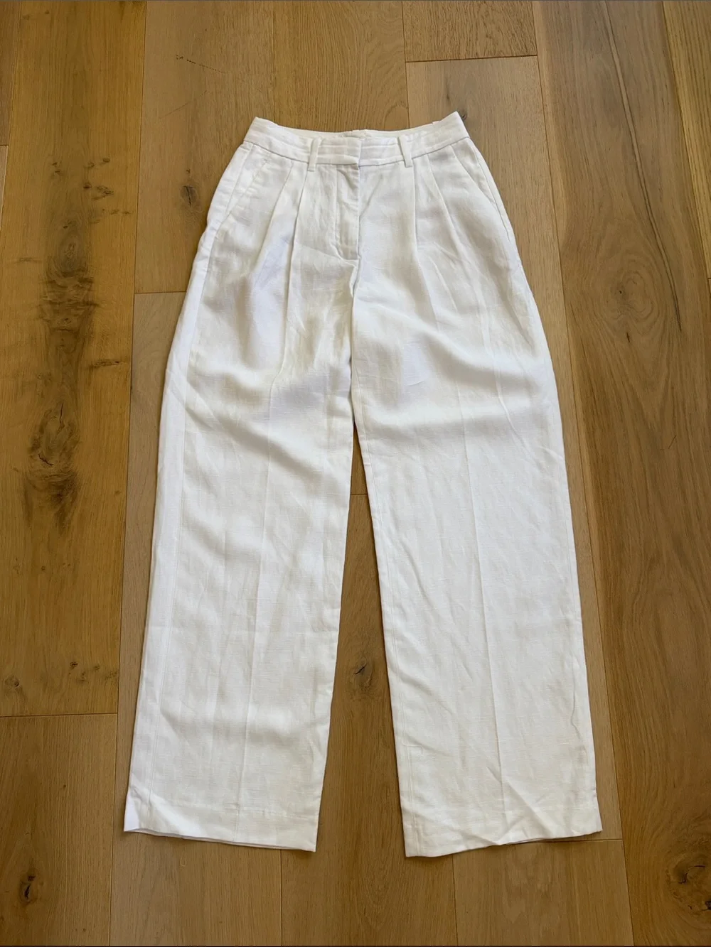 Aritzia Linen Effortless Pants
